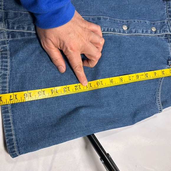 GAP mini jeans skirt opens up with pocket size 8 - Picture 3 of 4